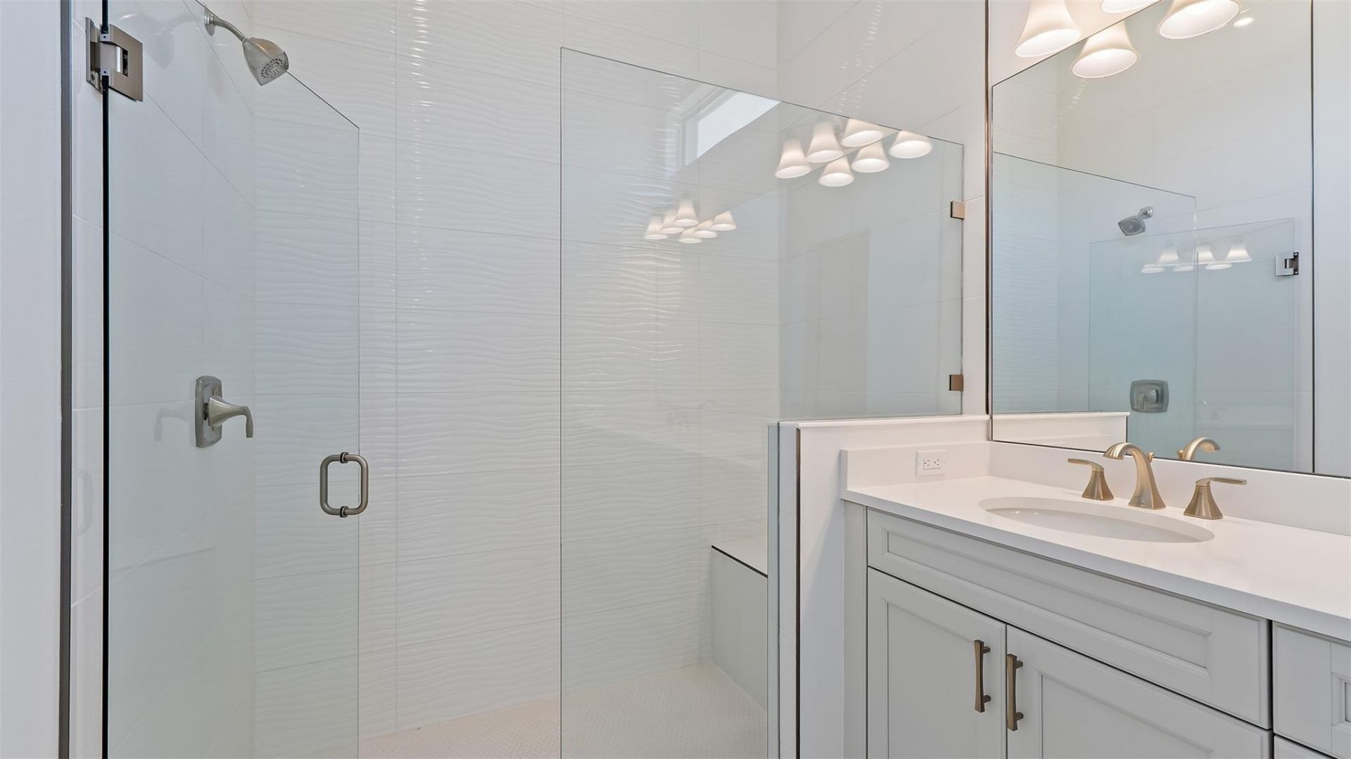 212 SE Via Sangro, Port Saint Lucie, FL 34952 Photo