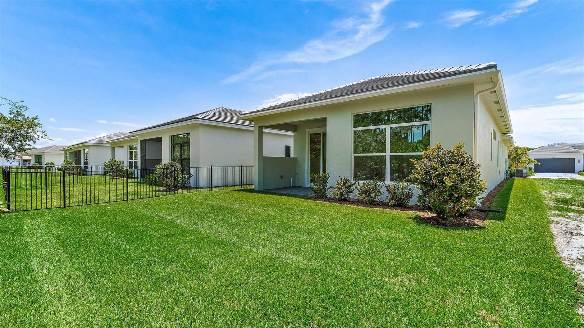 212 SE Via Sangro, Port Saint Lucie, FL 34952 Photo