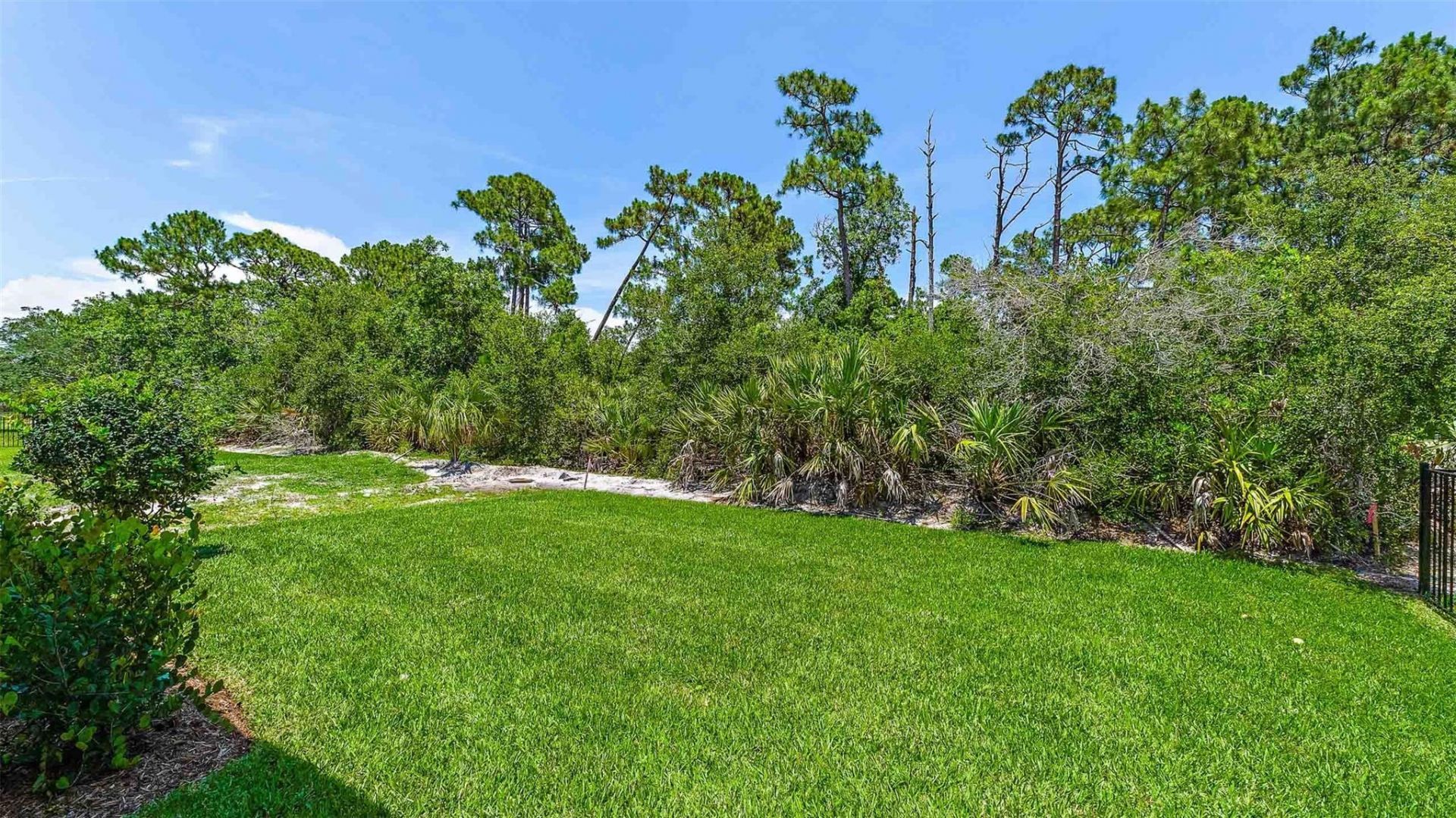 212 SE Via Sangro, Port Saint Lucie, FL 34952 Photo