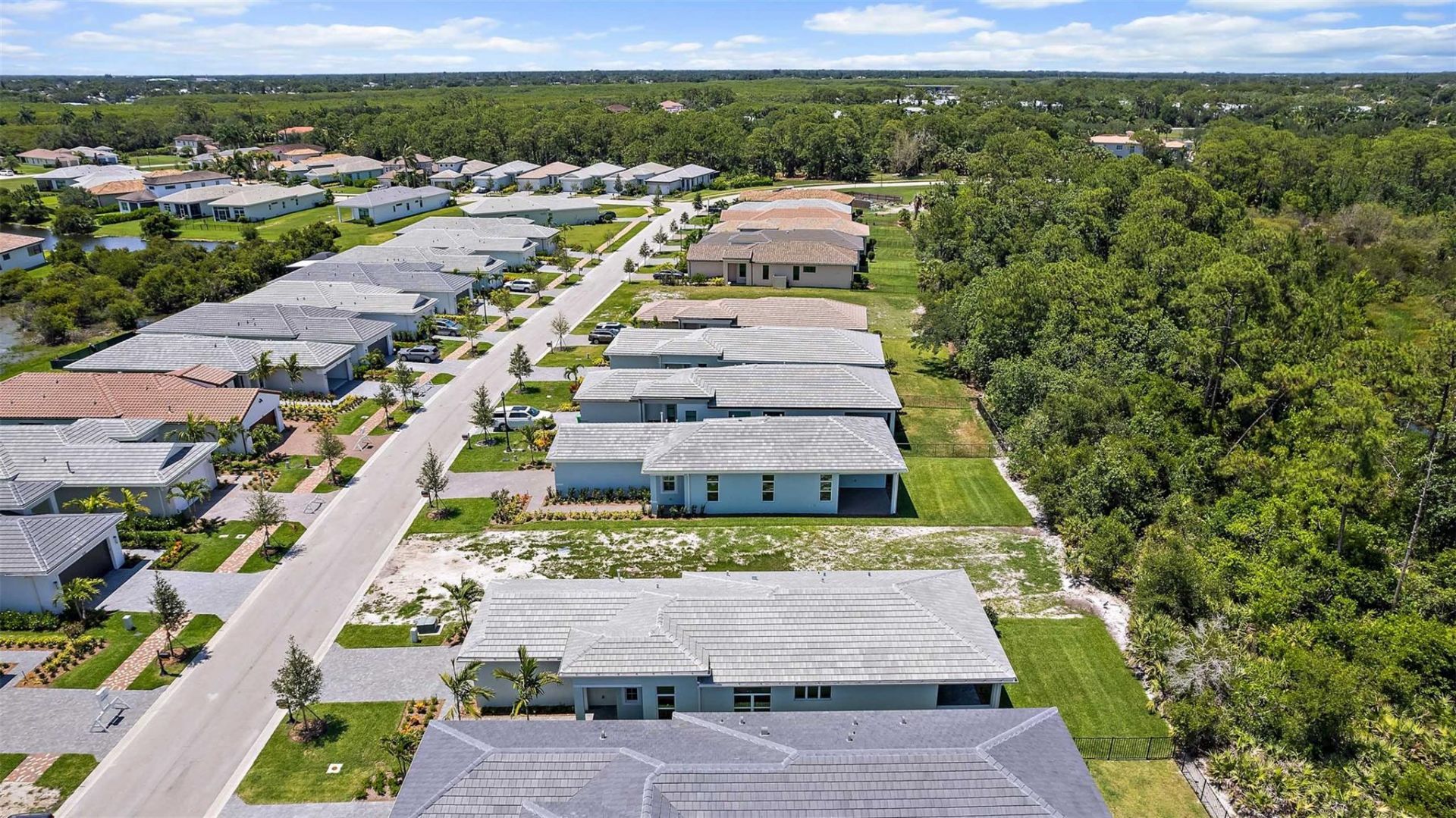 212 SE Via Sangro, Port Saint Lucie, FL 34952 Photo