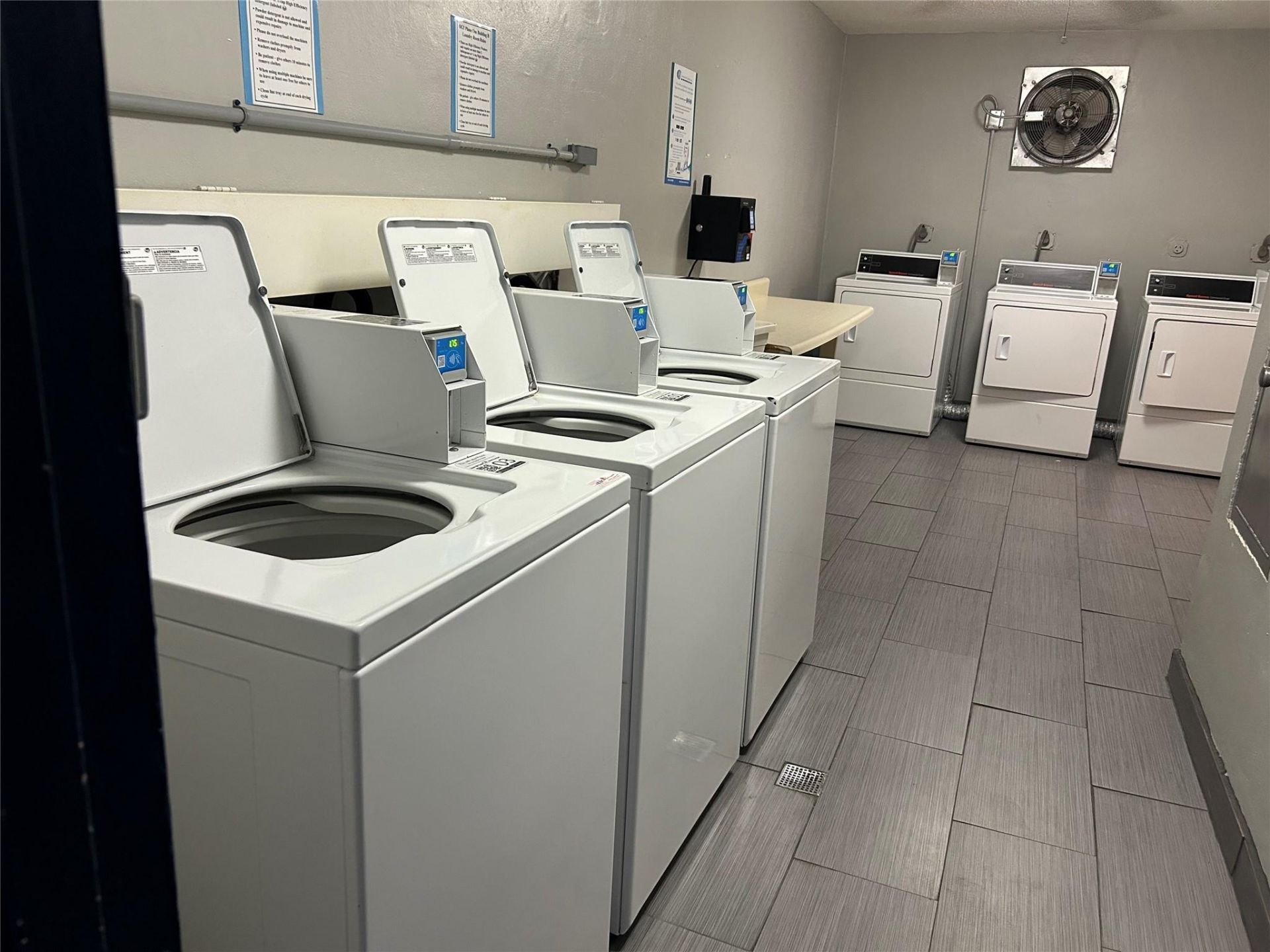 7807 Golf Circle Drive, Unit 205, Margate, FL 33063 Photo