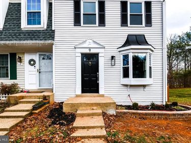 9 DORRELL COURT, STERLING, VA 20165