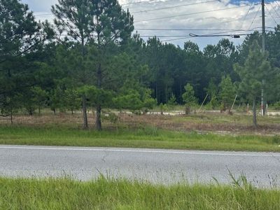 676 Lachicotte Road , Lugoff, SC 29078