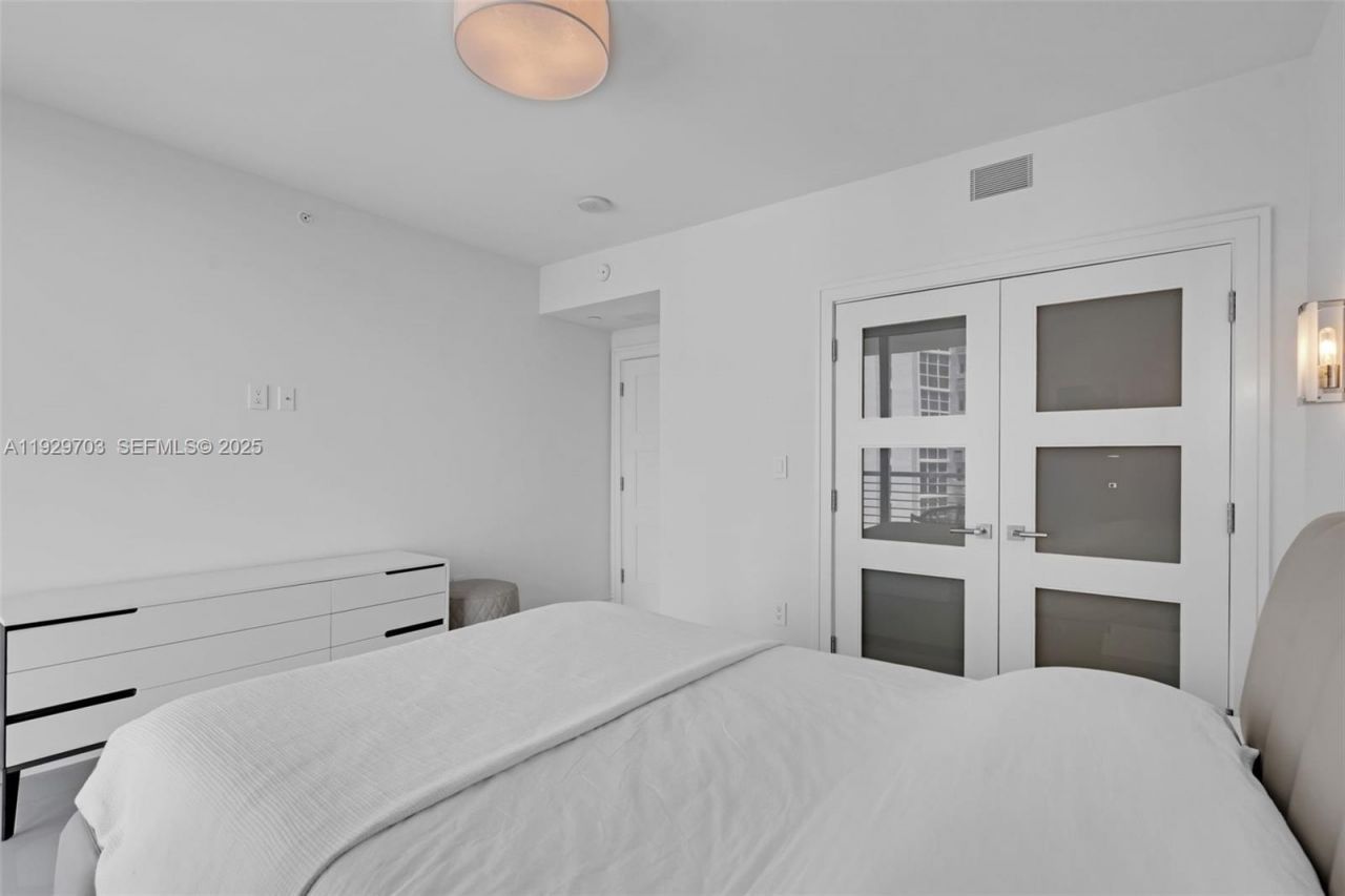 2831 N Ocean Blvd, Unit 602N, Fort Lauderdale, FL 33308 Photo