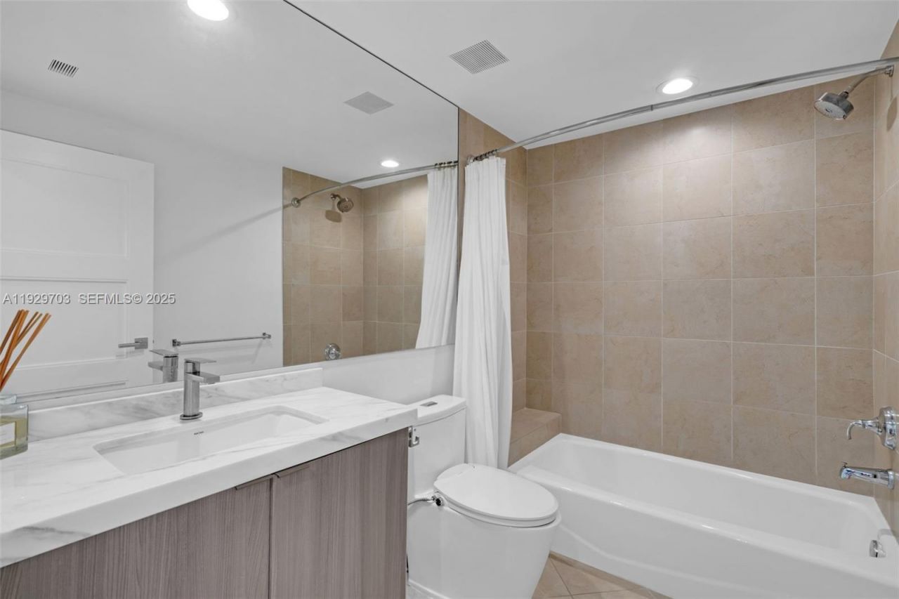 2831 N Ocean Blvd, Unit 602N, Fort Lauderdale, FL 33308 Photo