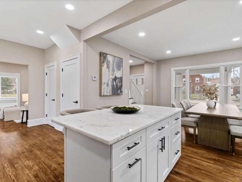 291 Sherborne Drive, Columbus, OH 43219 Photo 10