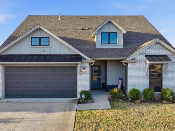 12008 N 131st East Avenue, Owasso, OK 74021
