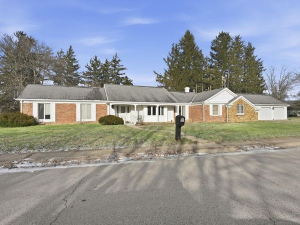 702 W Macalan Drive, Marion, IN 46952