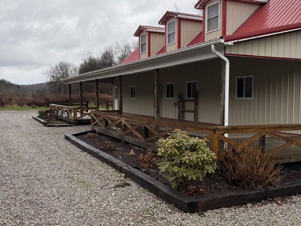 15193 US Highway 62, Brinkhaven, OH 43006