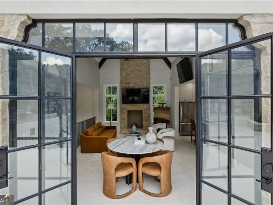 Property Image 61