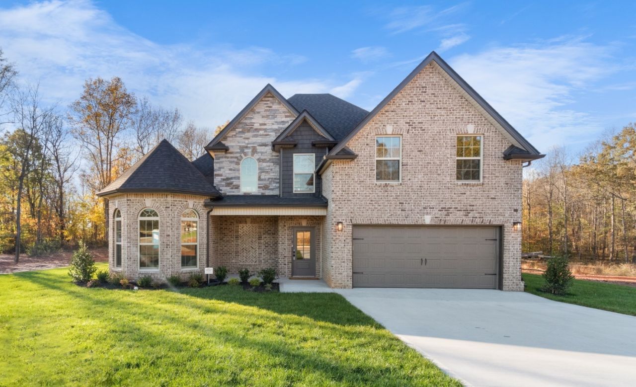 537 Mclemore Rdg, Clarksville, TN 37043 Main Photo