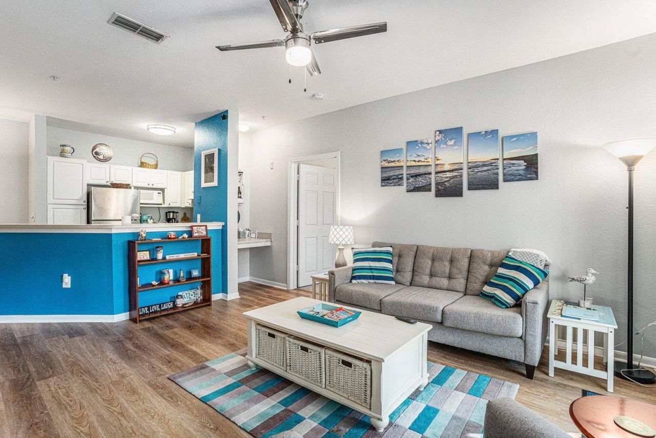 60 Fenwick Hall Allee 723 Photo 7