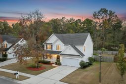 176 Thousand Oaks Circle photo 4