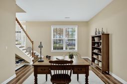 176 Thousand Oaks Circle photo 4