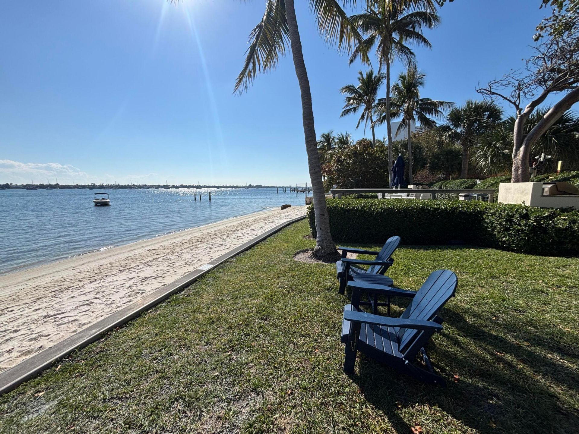 5600 N Flagler Drive, Unit 401, West Palm Beach, FL 33407 Photo