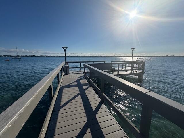 5600 N Flagler Drive, Unit 401, West Palm Beach, FL 33407 Photo