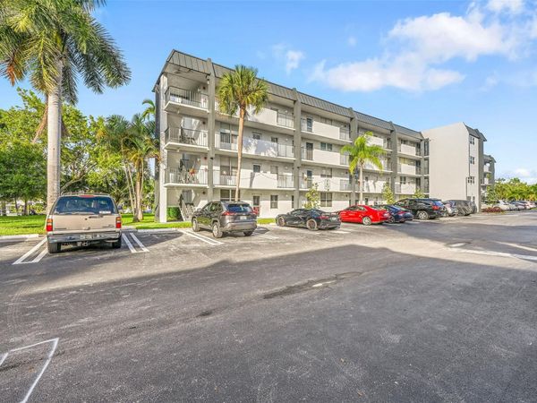 777 S Federal Hwy, Unit O-202, Pompano Beach, FL 33062