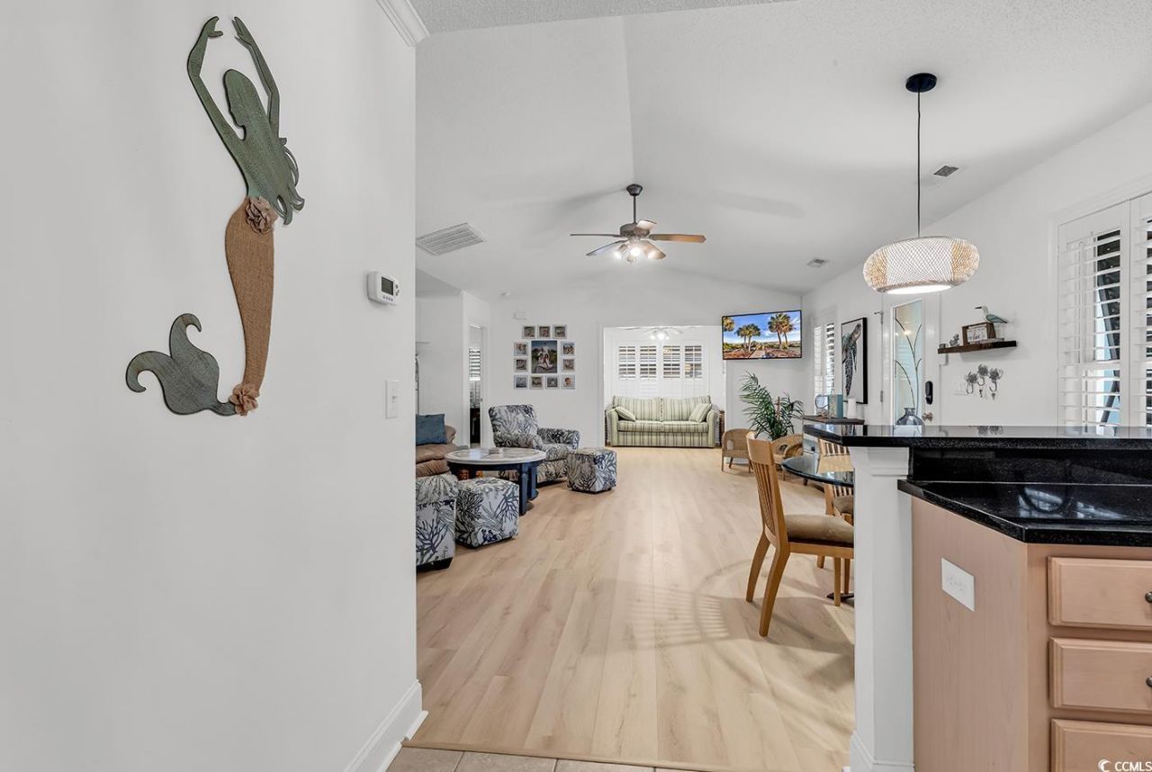 1125 Camellia Dr. Photo 13