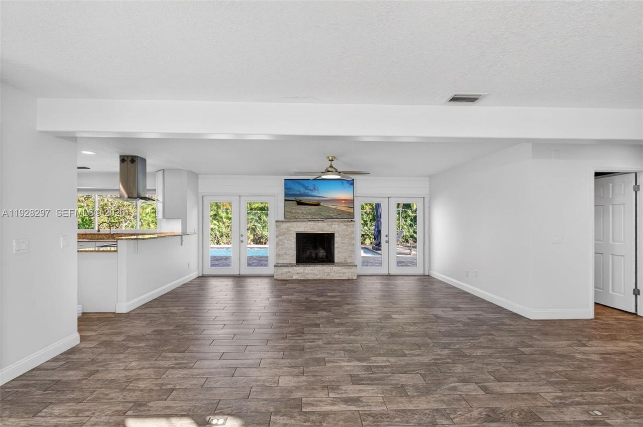 3804 SE Fairway E, Stuart, FL 34997 Photo