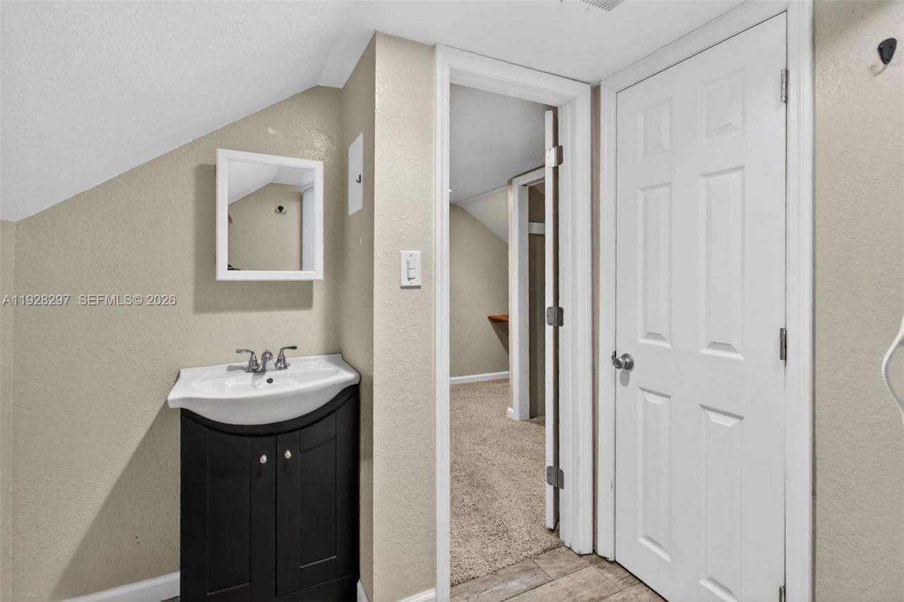 3804 SE Fairway E, Stuart, FL 34997 Photo