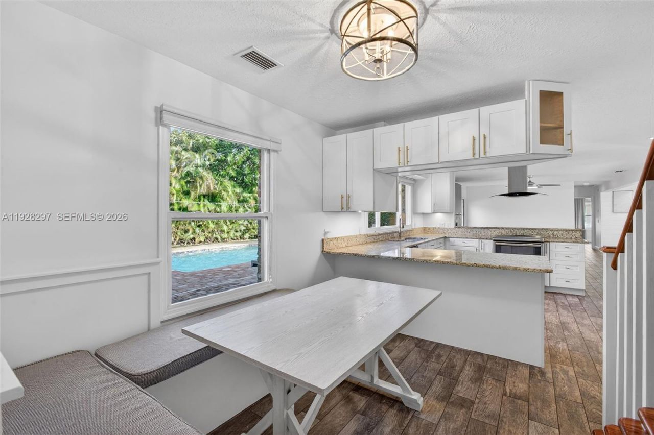 3804 SE Fairway E, Stuart, FL 34997 Photo