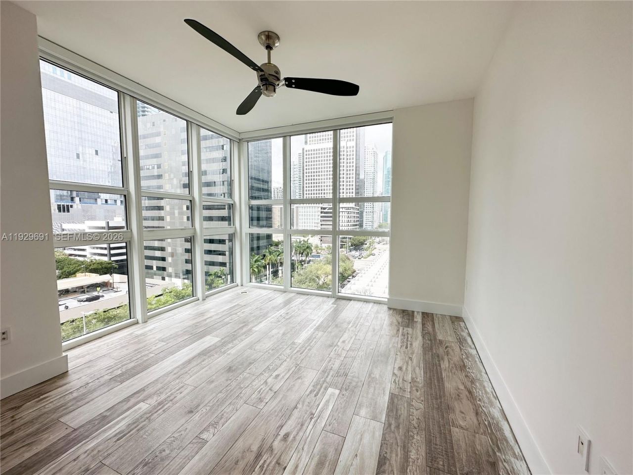 951 Brickell Ave, Unit 801, Miami, FL 33131 Photo