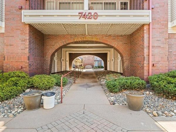 7420 Edinborough Way, Unit 6106, Edina, MN 55435