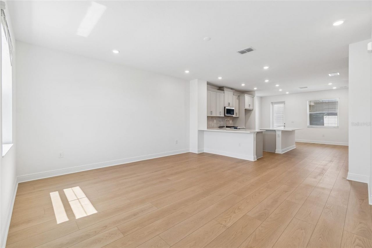 8123 Seaflower Parkway, Bradenton, FL 34210 Photo