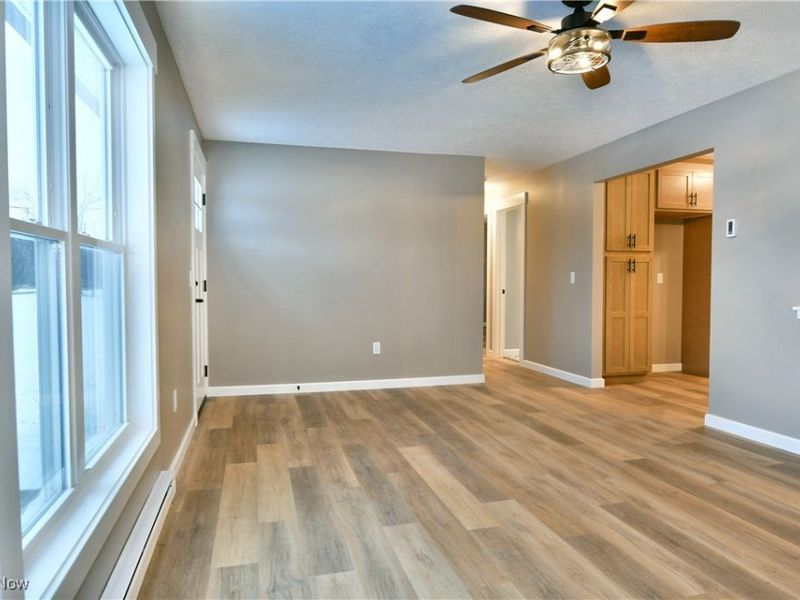 5676 Thompson Clark Road, Bristolville, OH 44402 Photo 14