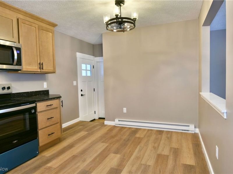 5676 Thompson Clark Road, Bristolville, OH 44402 Photo 20