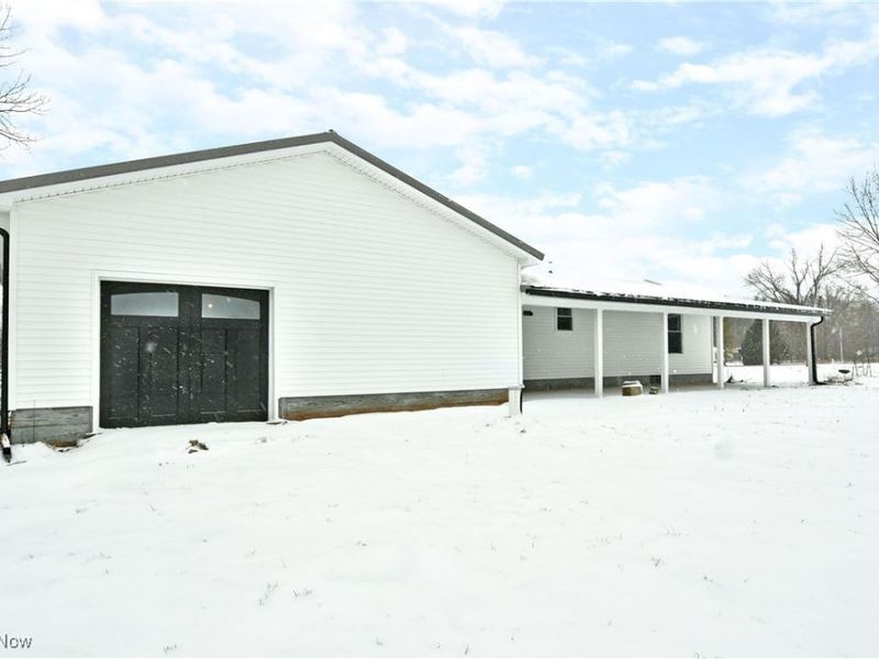 5676 Thompson Clark Road, Bristolville, OH 44402 Photo 8