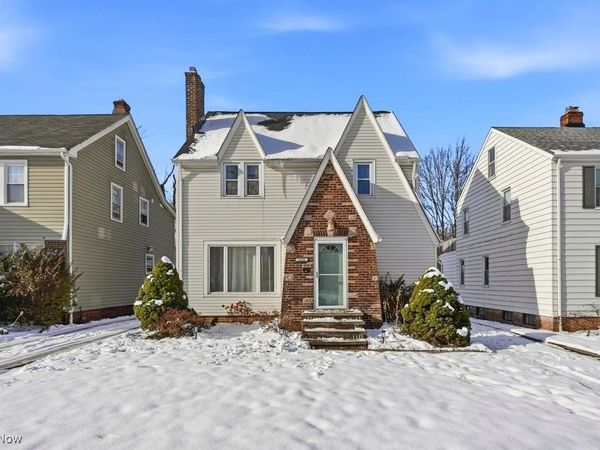 2208 Cranston Road, University Heights, OH 44118