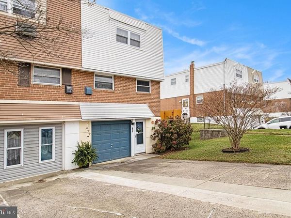 816 LAWLER STREET, PHILADELPHIA, PA 19116