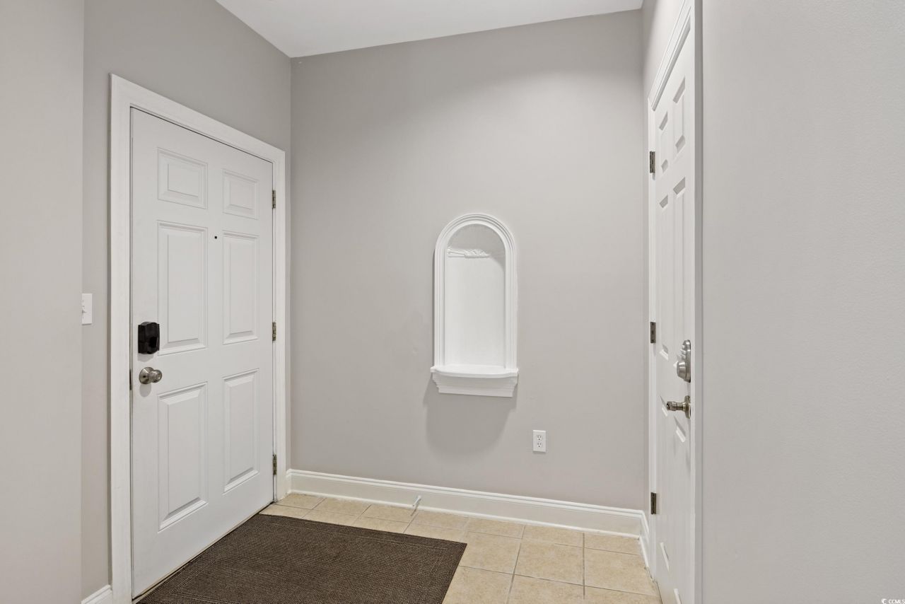 1017 World Tour Blvd. Photo 4