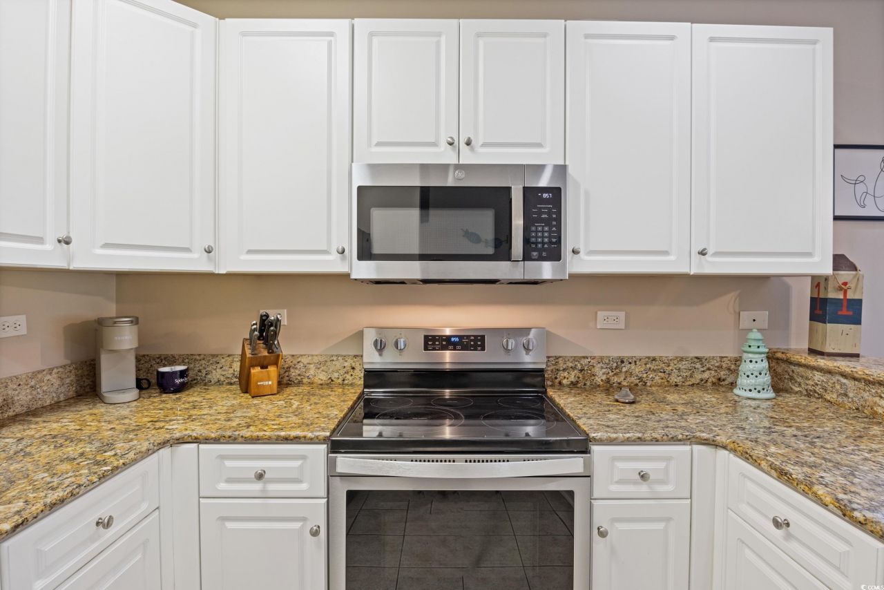 1017 World Tour Blvd. Photo 9