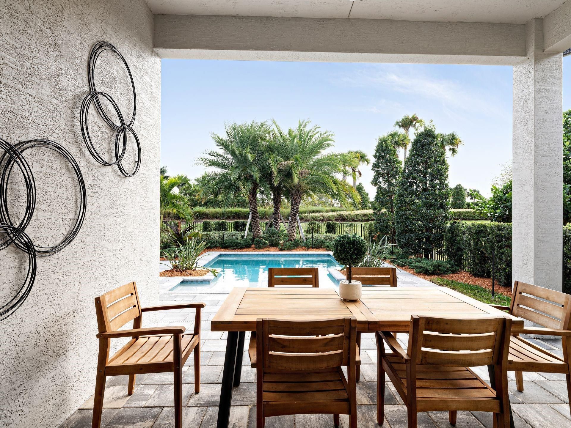 336 SE Via Sangro, Port Saint Lucie, FL 34952 Photo