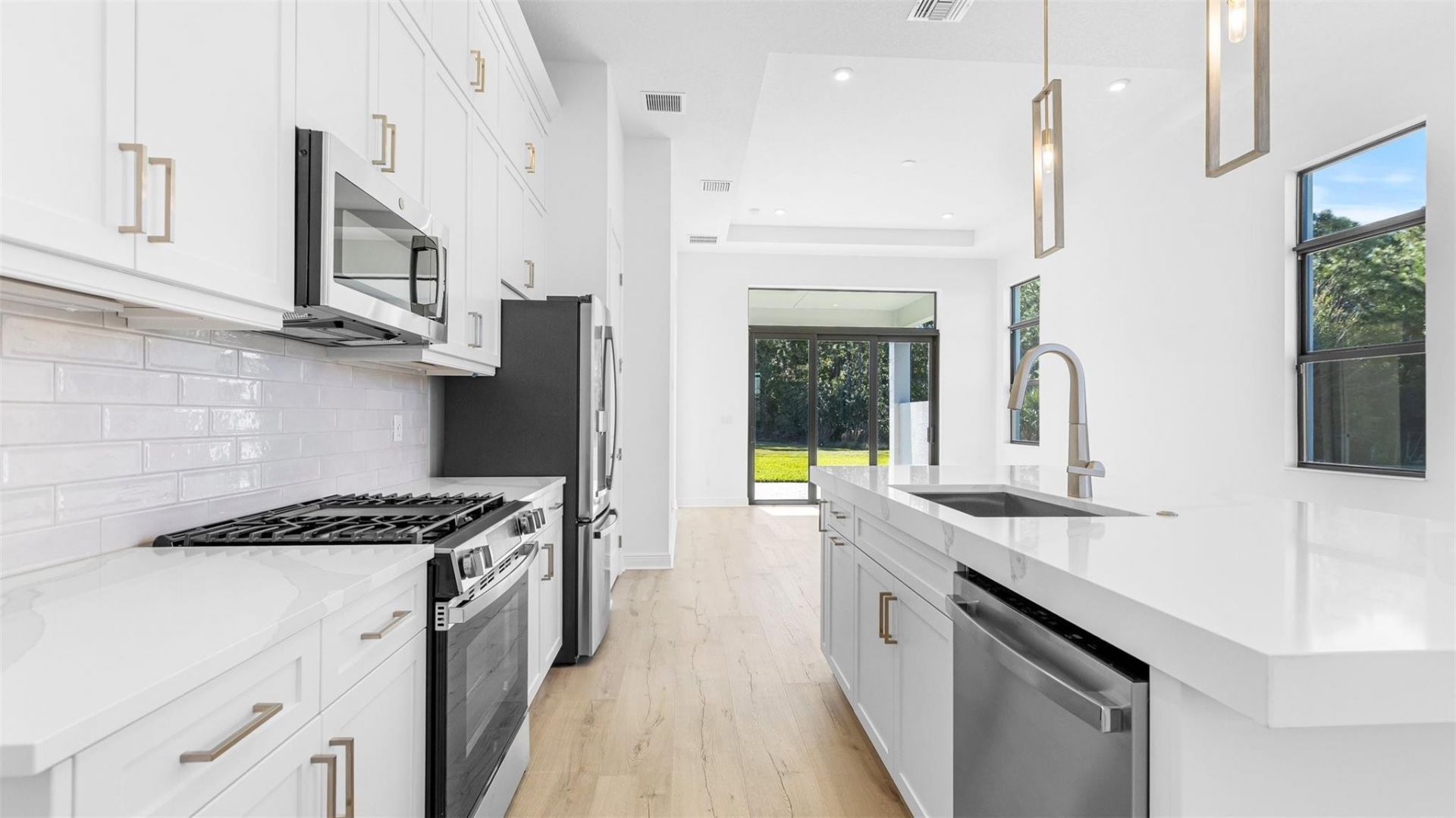 336 SE Via Sangro, Port Saint Lucie, FL 34952 Photo