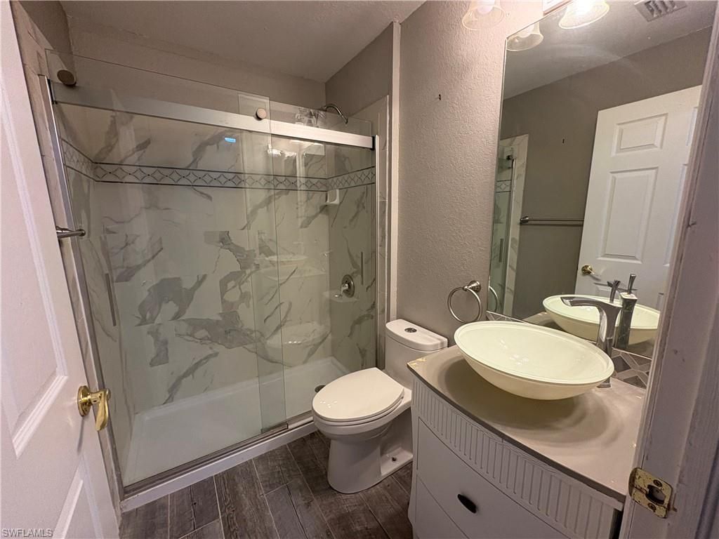 3714 NE 17th Ave , Cape Coral, FL 33909 Photo