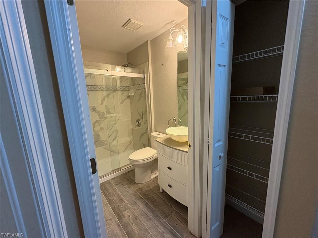 3714 NE 17th Ave , Cape Coral, FL 33909 Photo