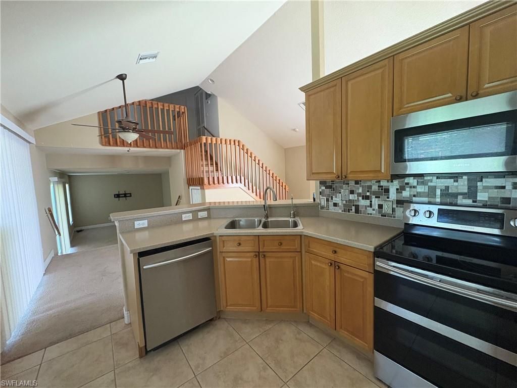 3714 NE 17th Ave , Cape Coral, FL 33909 Photo