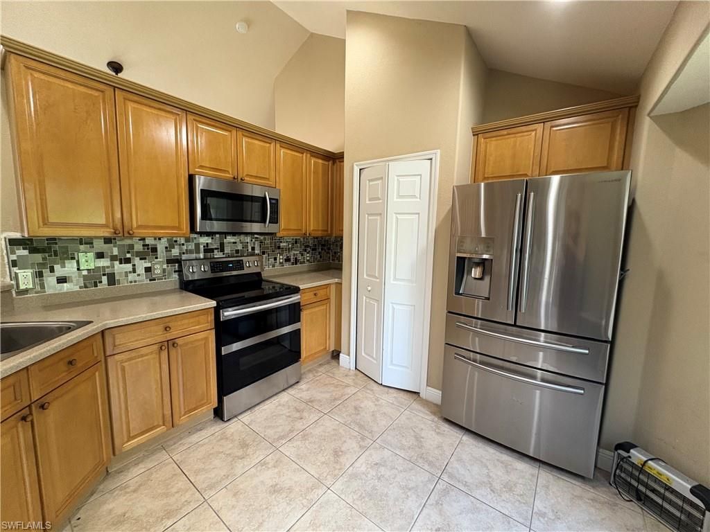 3714 NE 17th Ave , Cape Coral, FL 33909 Photo