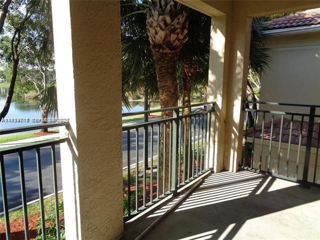 2442 Centergate Dr, Unit 205, Miramar, FL 33025 Photo