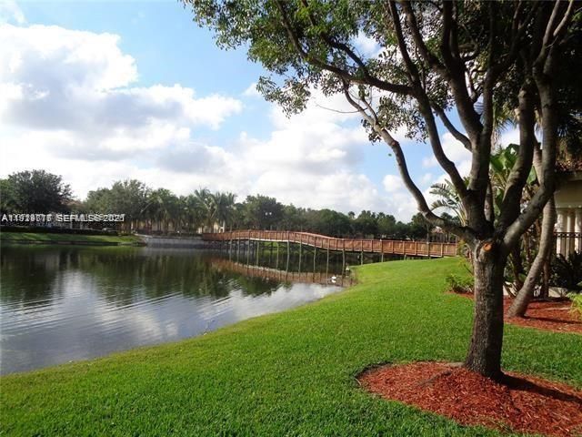 2442 Centergate Dr, Unit 205, Miramar, FL 33025 Photo