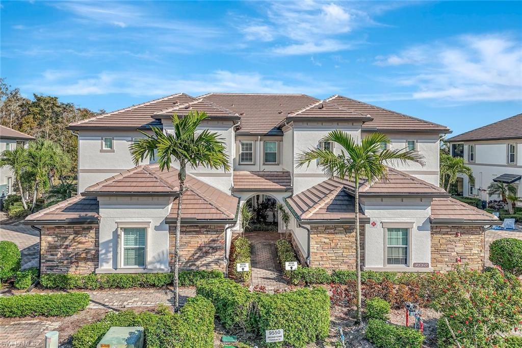 9550 Ironstone Ter, Unit 201, Naples, FL 34120 Photo