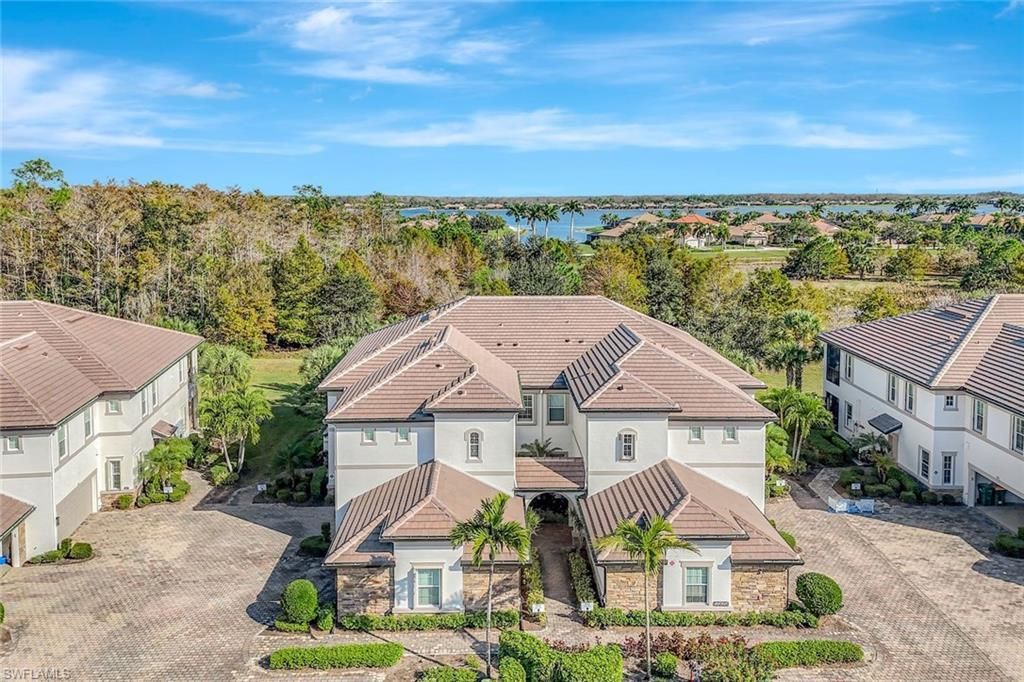 9550 Ironstone Ter, Unit 201, Naples, FL 34120 Photo