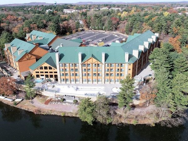 350 E Hiawatha Drive, Unit 113, Wisconsin Dells, WI 53965