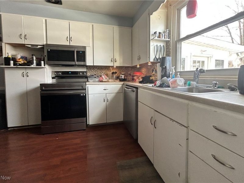 727 Circle Hill Road SE, North Canton, OH 44720 Photo 24