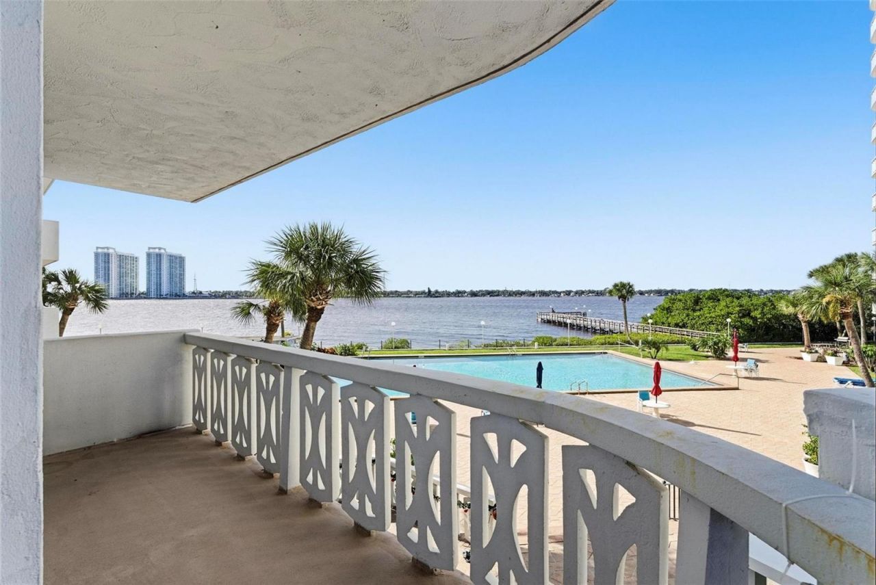 925 N Halifax Avenue, Unit 103, Daytona Beach, FL 32118 Photo