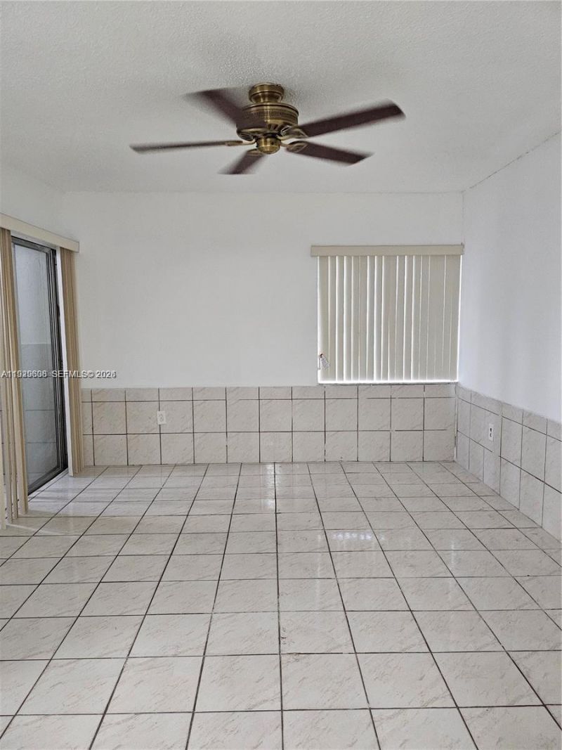 10641 SW 108th Ave, Unit 1H, Miami, FL 33176 Photo