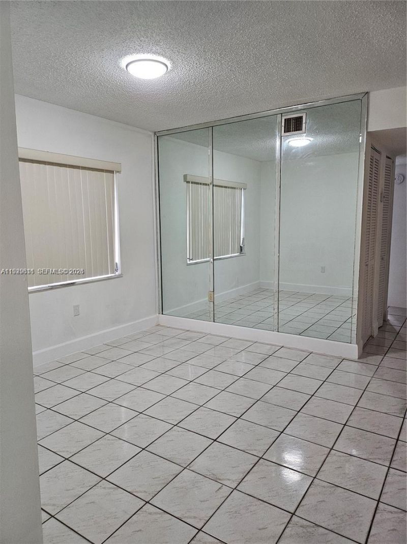 10641 SW 108th Ave, Unit 1H, Miami, FL 33176 Photo
